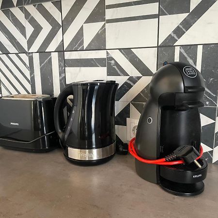Dandelion Apartments Matisa Рига Екстериор снимка
