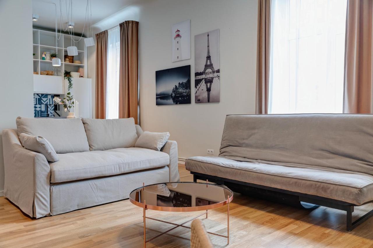 Dandelion Apartments Matisa Рига Екстериор снимка