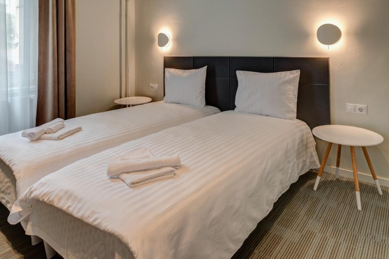 Dandelion Apartments Matisa Рига Екстериор снимка